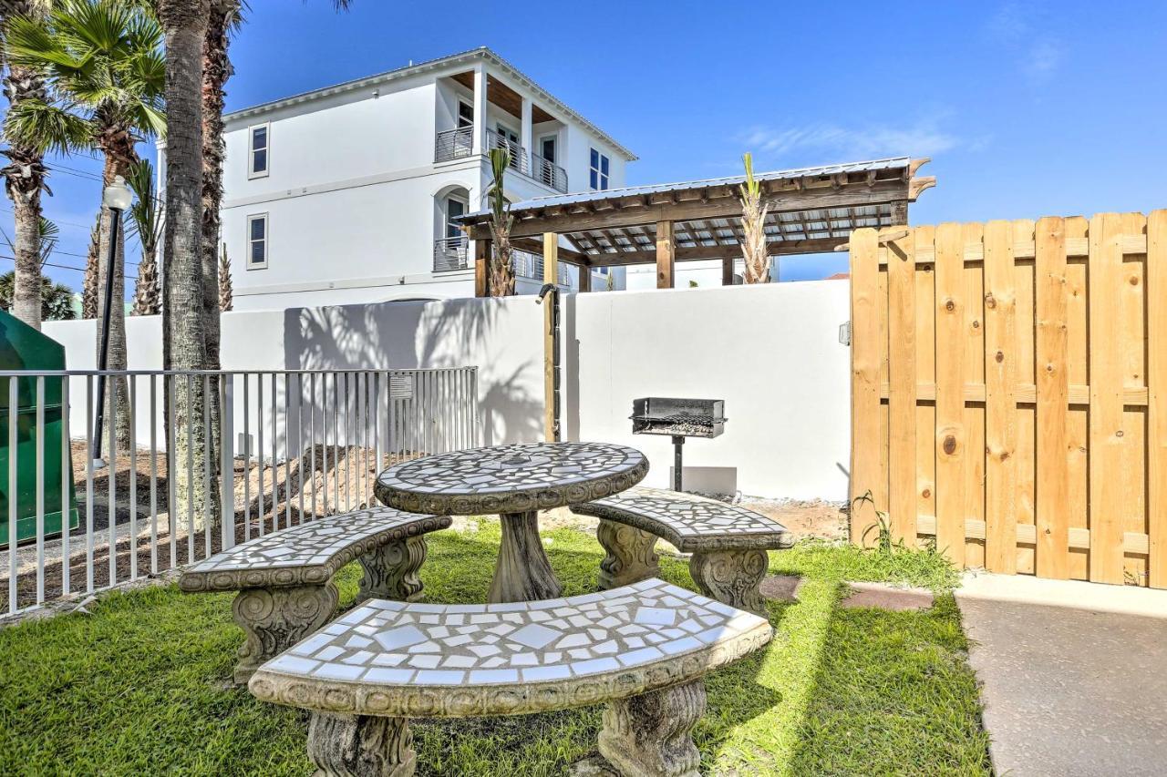 Beautiful Townhome Steps From Miramar Beach! Destin Exterior photo